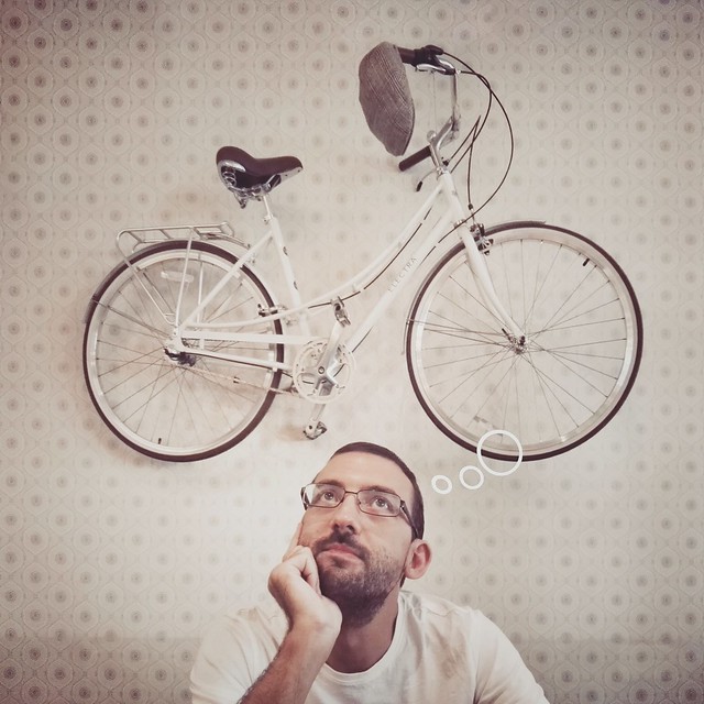 Los sueños, sueños son... #sueñossueños #bicycle #bike #bici #retrato #portrait #bicicleta