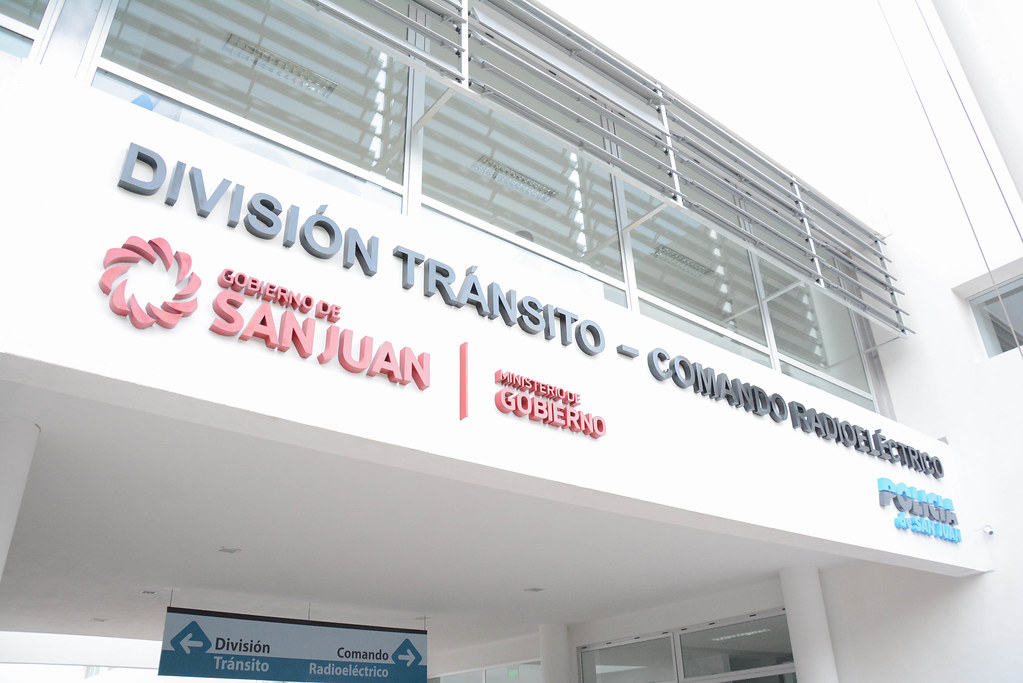 2017-09-15 PRENSA: Inauguración del Nuevo Edificio de Comando Radioeléctrico y División Tránsito de la Policía de San Juan