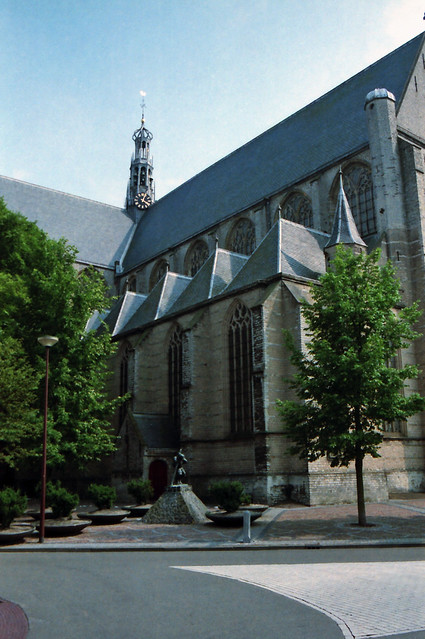 F17B06 1988-07 Holland, Alkmaar, Kirche St Laurentius
