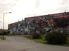 Barracas wall