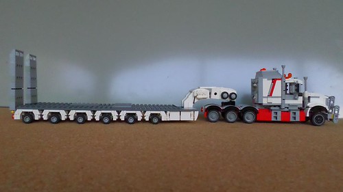 tuff trailer haulage | by lau.@681