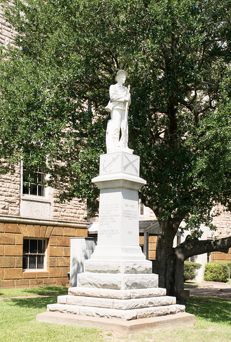 revisionist soldier statue confederate monument memorial civil war slavery lost cause history myth jim crow racism lynching rusk texas tx cherokee county courthouse square architecture exterior law lawyer attorney legal judge justice
