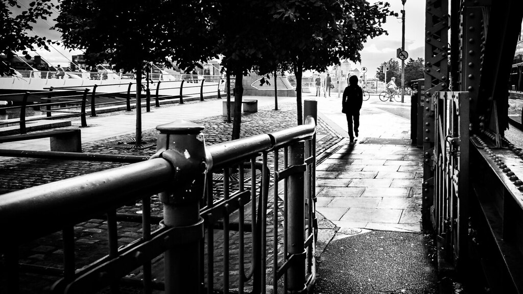 Heading home - Dublin, Ireland - Black and white street photography