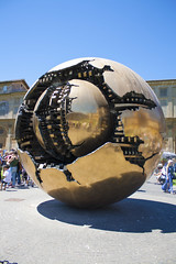 The Sphere within a sphere is located in the Vatican Museums.