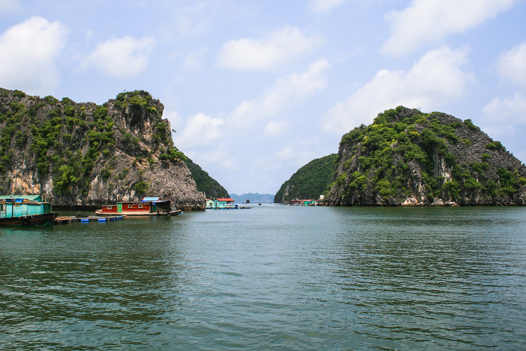 Floating fishing village of Ha Long bay, Vietnam.