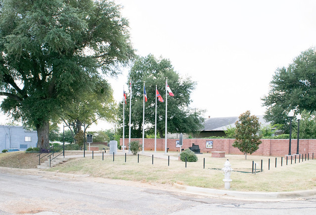 Revisionist 2014 Confederate Veterans Memorial Plaza, Palestine, Texas 1708201427