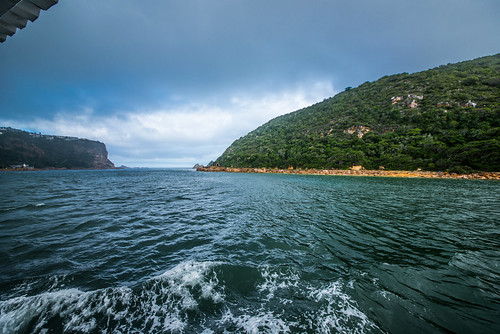 sea mountain nature southafrica boat nikon heads knysna knysnaheads