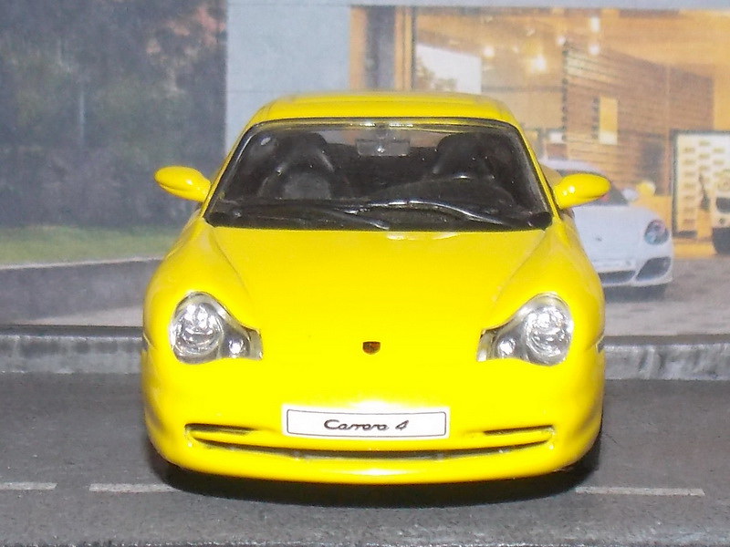 Porsche 911 Carrera 4 – 2001