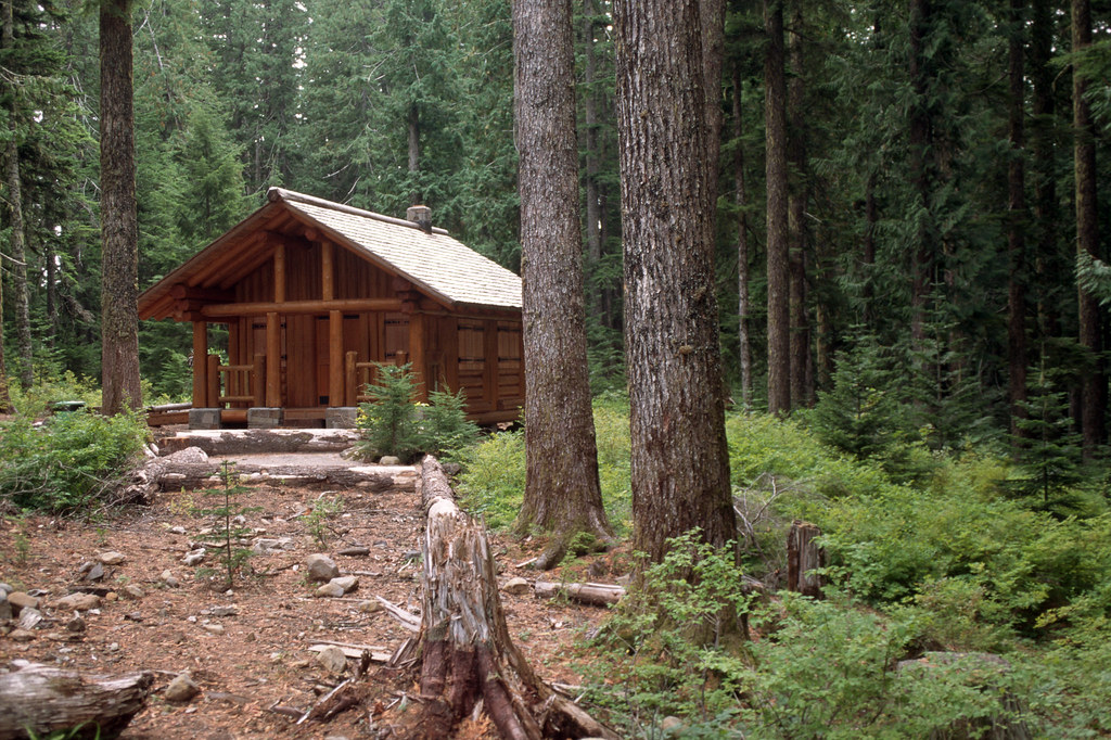 Recreation summer cabin, Mt Hood National Forest