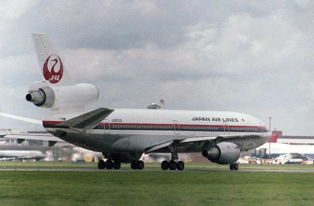 JA8535 JAL McDonnell Douglas DC-10-40 starts to roll down runway 28R at London Heathrow