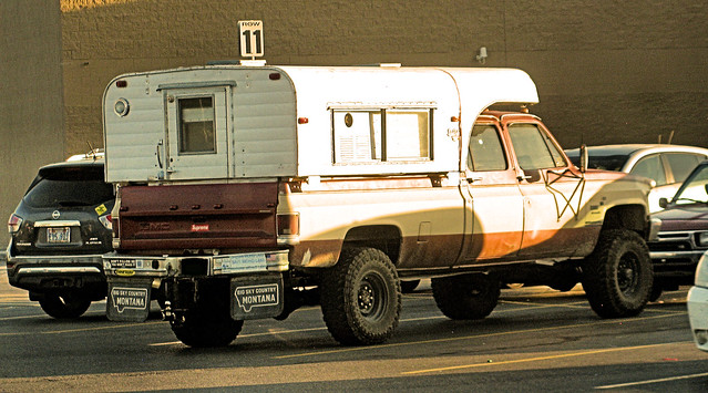 '80s GMC Camper