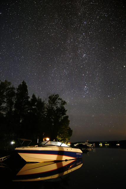 boat with milky way