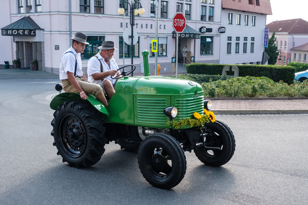 1960 Steyr 180 tractor, Thomas T.