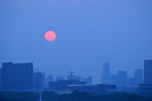 china shanghai jiading district anting town skyline smog smoggy blue sky sunset red sun auto museum roof 中国 上海 嘉定区 安亭镇 日落 上海汽车博物馆 ©allrightsreserved