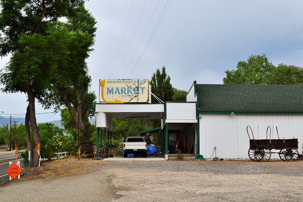 Hammerbacher's Market since 1956