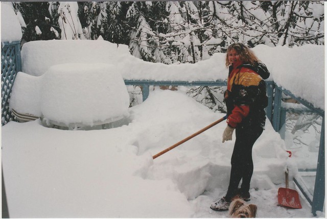 Digging out in Nanaimo. Photo by Kurt Seidel