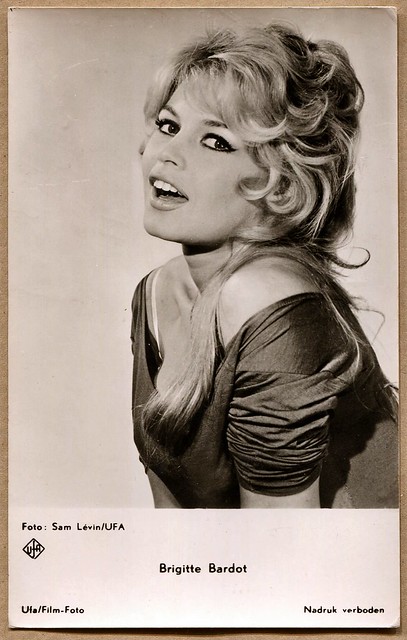 Brigitte Bardot postcard (1961)