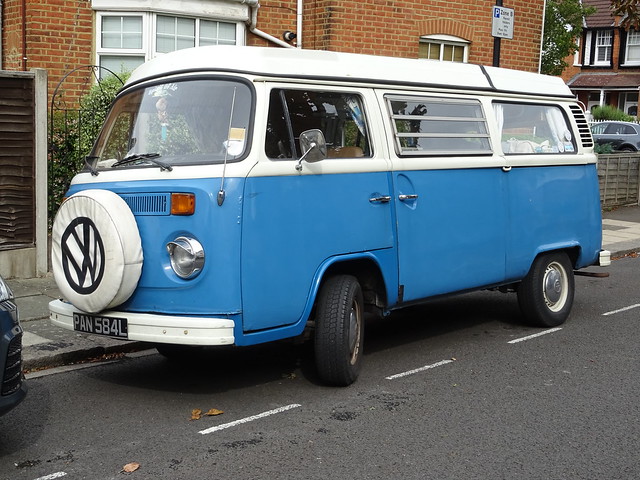 1972 Volkswagen Transporter T2 Camper Van