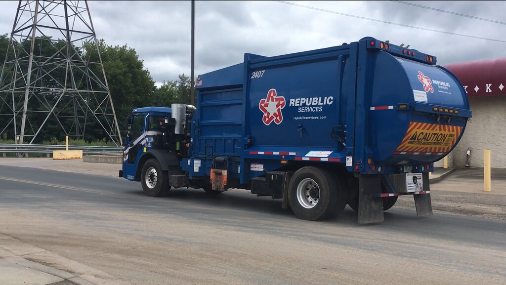 Republic Services 8/27/2017 | Flickr