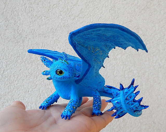Blue toothless dragon figurine