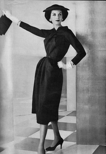 Vogue editorial shot by Frances McLaughlin 1956 | Anne St. M ...
