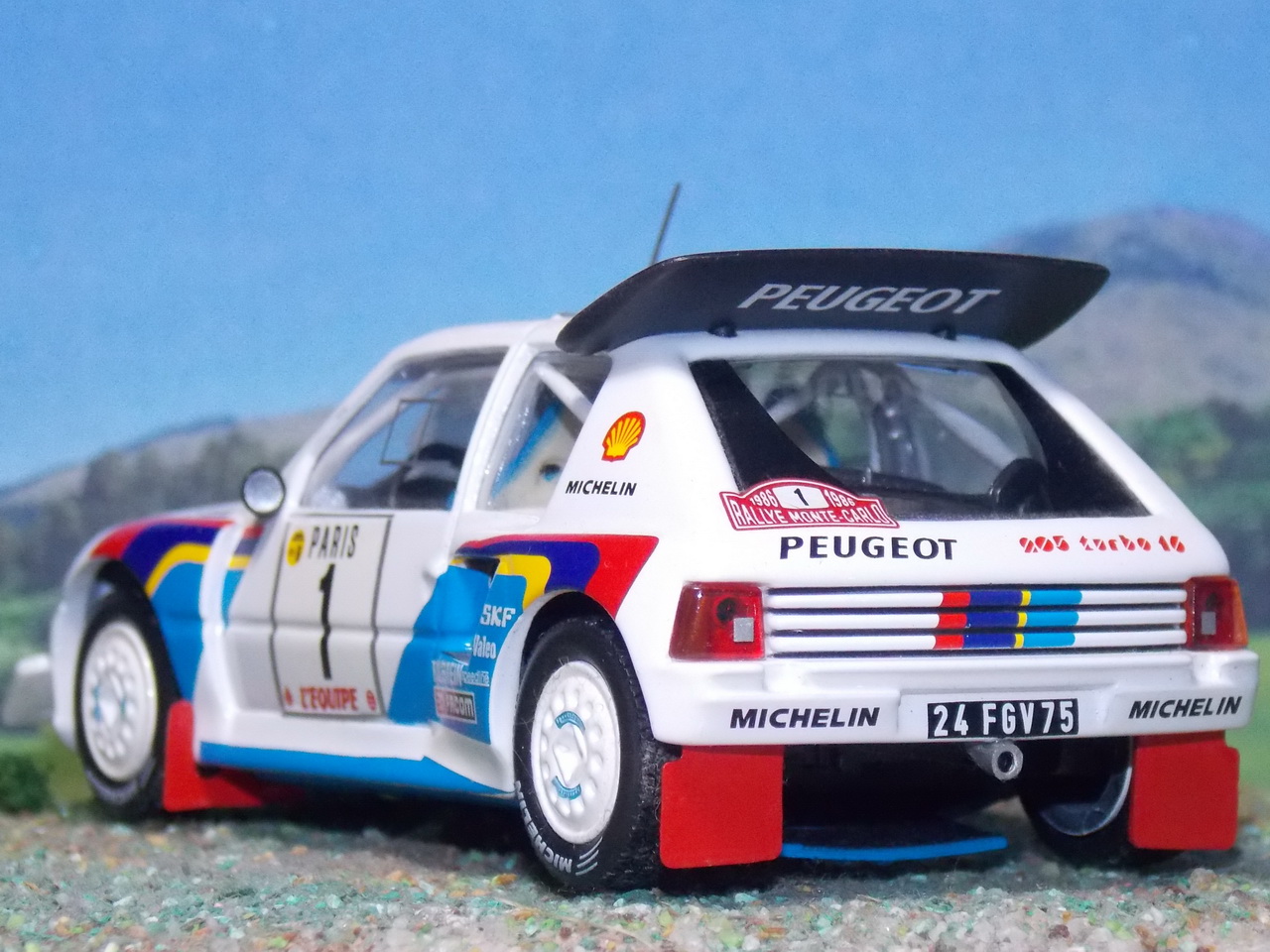Peugeot 205 Turbo 16 EVO2 – Montecarlo 1986