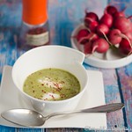Feine Suppe vom Radieschengrün