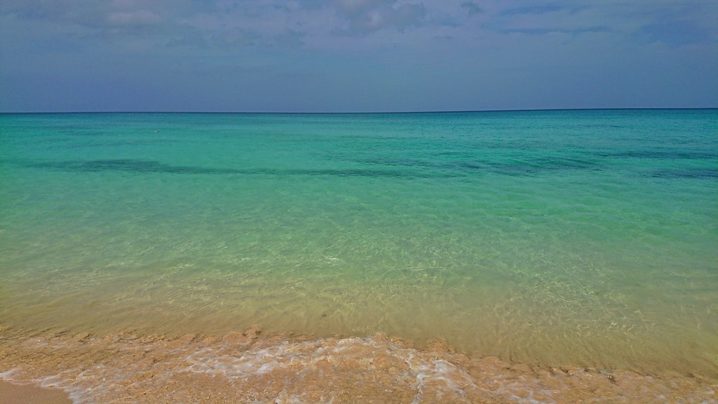 Azur море. Чистый пляж. Пляж фото большой размер. Пляж в Крыму как на Мальдивах. Sahil +18.