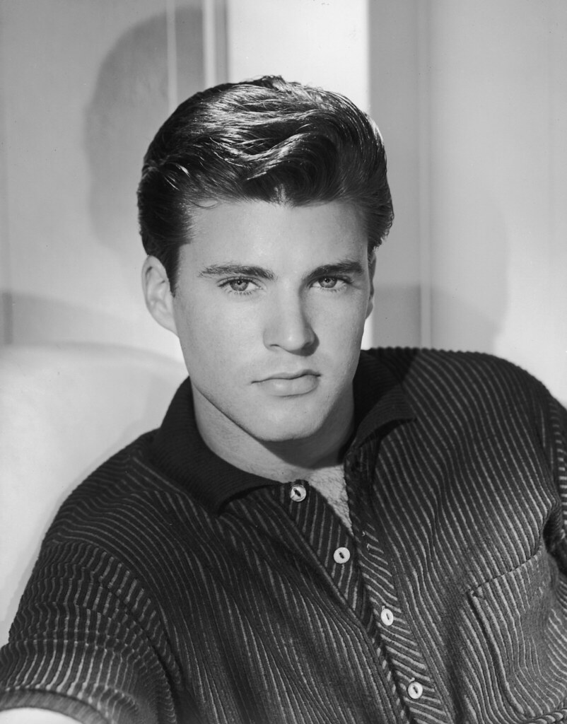 DD595 8X10 PUBLICITY PHOTO RICKY NELSON SINGER SONGWRITER ACTOR
