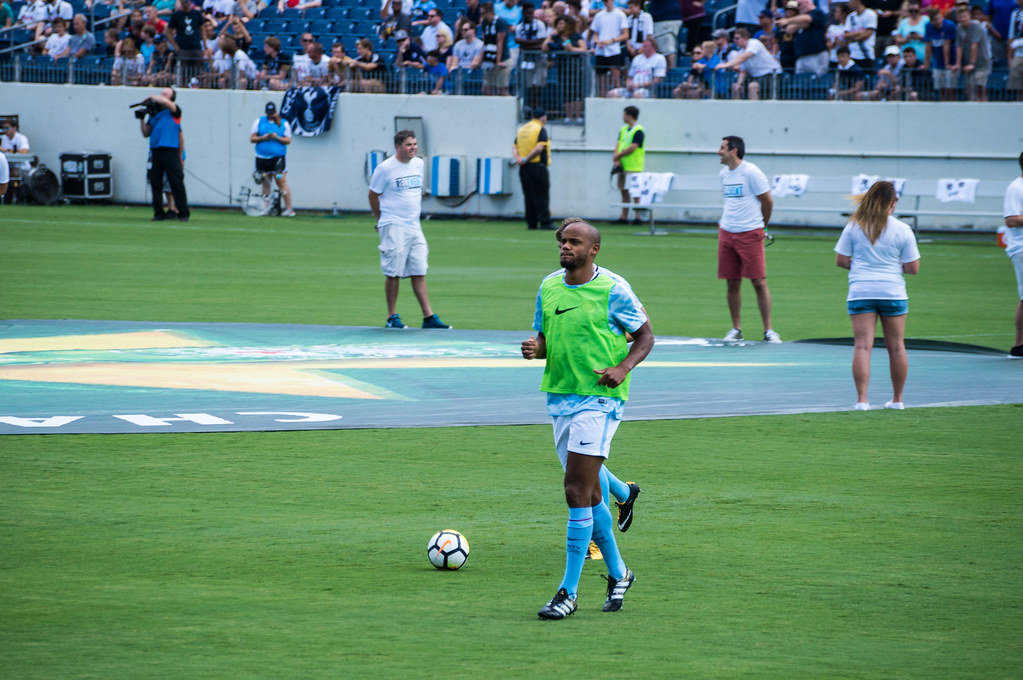Kompany bleibt nach Zusammenbruch mehrere Tage im Krankenhaus