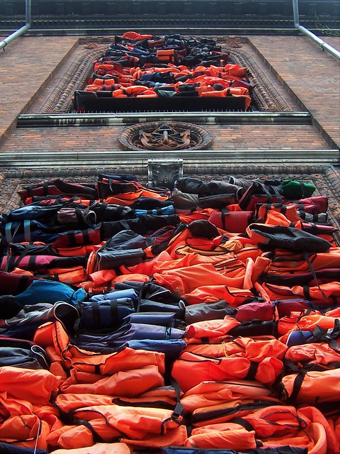 Soleil Levant - Ai Weiwei's powerful artwork on migration