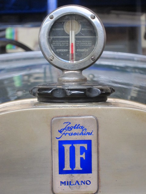 Isotta - Fraschini Thermometer