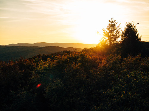 evening_sun by Jörg Esper, nickenich rheinlandpfalz deutschland de mayenkoblenz marialaach eifel laachersee laacher see maria l