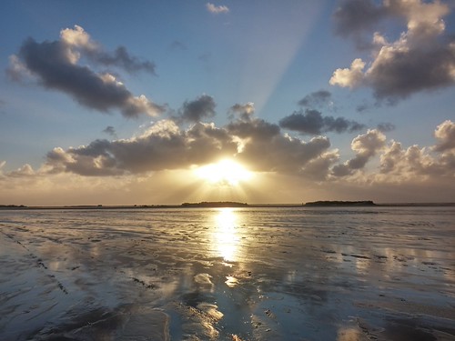 Römö 1 by greenoid, Sonnenuntergang an der Nordsee auf Römö, Dänemark.
Sunset at the island of Römö in Danemark.sunset