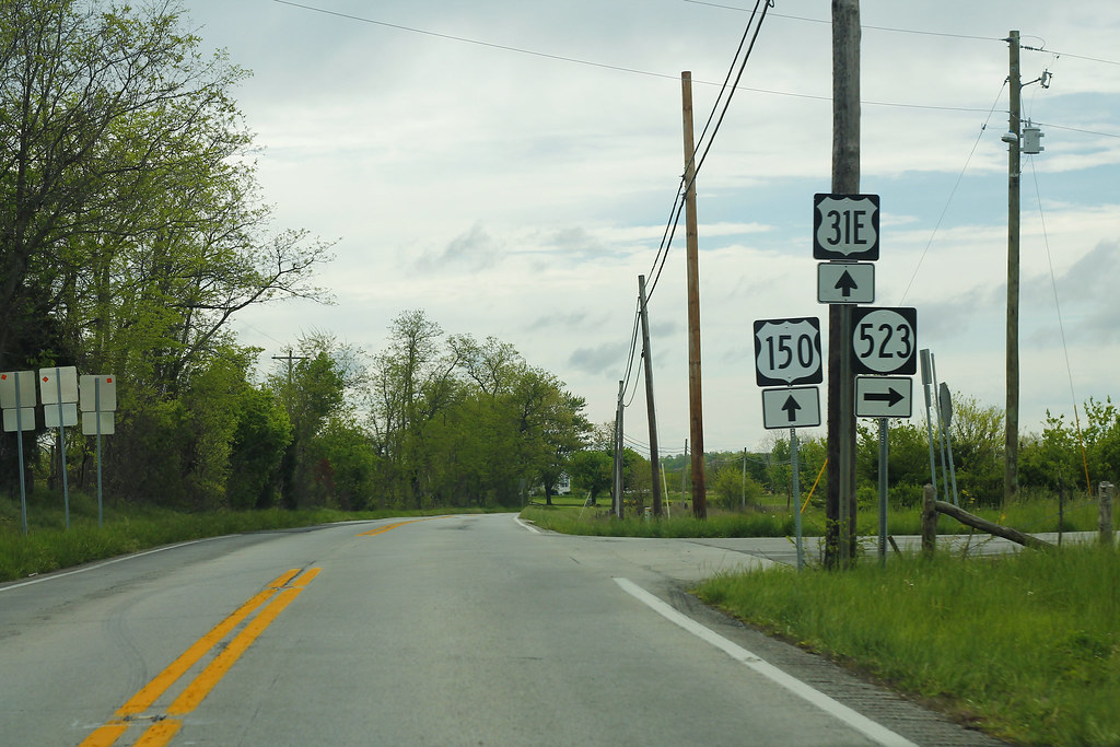 US31E South US150 East - KY523 Signs