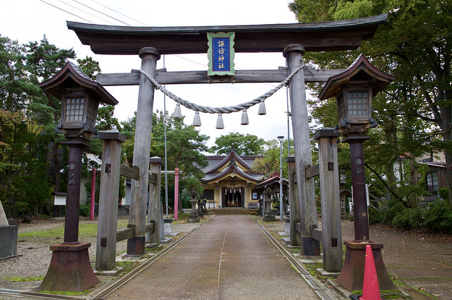 諏訪神社　Suwa-jinja Shrine