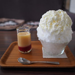 Japanese Ice Shaved - Yoghurt Condensed Milk Ice (Peach + Banana + Three Kinds of Citrus + Apple) + Raspberry