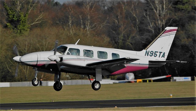 N95TA Piper PA-31-350 Chieftain