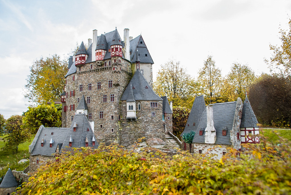 Burg Eltz als Modell  in der 'Miniaturwelt Lichtenstein' in Sachsen