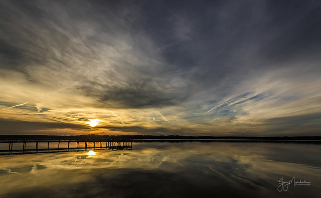 Sunset Lake Pickthorne