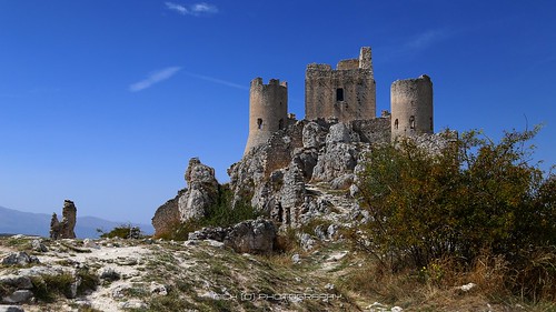 img9718 storieeleggende roccacalascio regioneabruzzo castello parconazionaledelgransasso montidellalaga ancientfortress xiisec