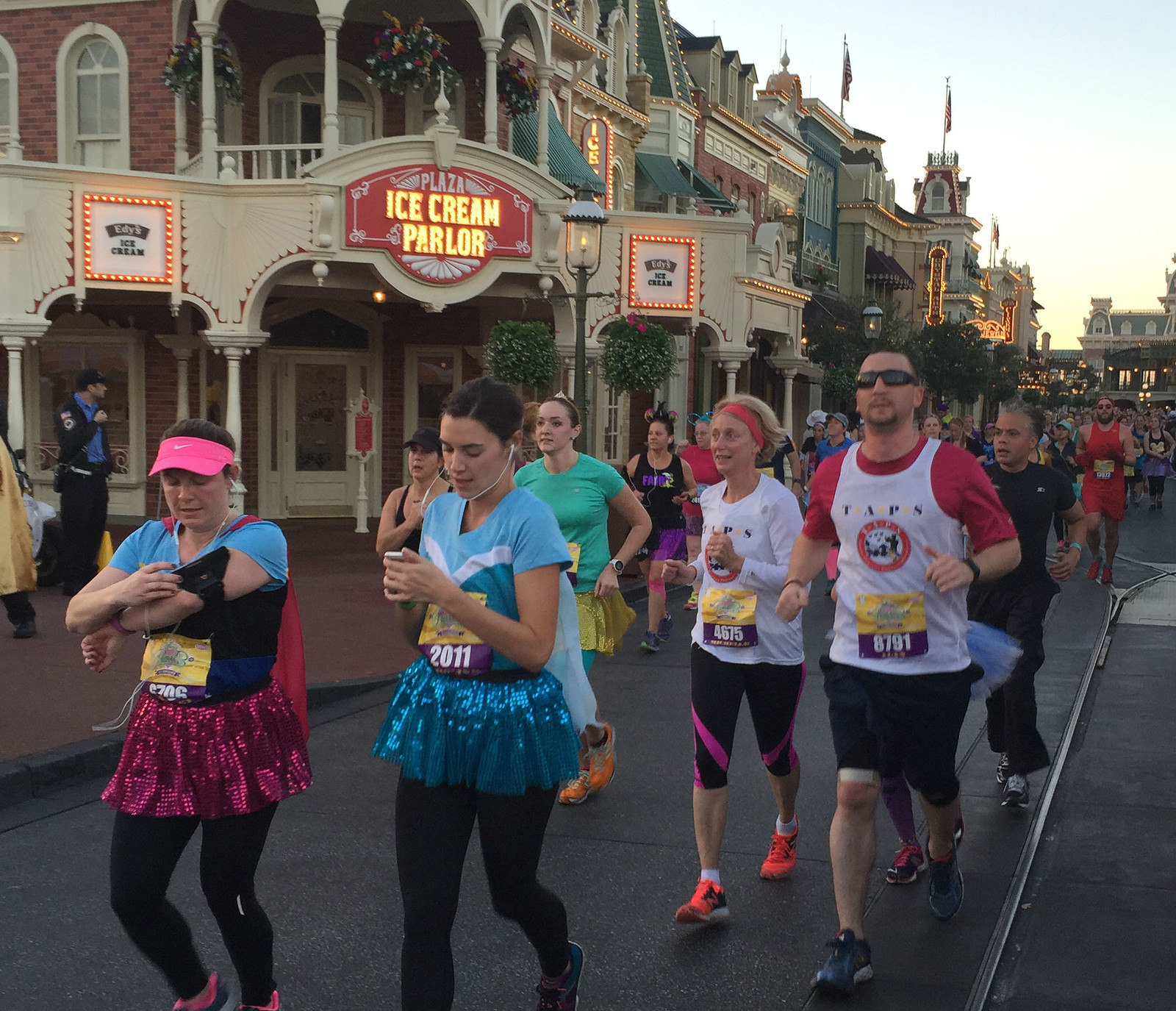2016_TT_Disneyland Half Marathon 173