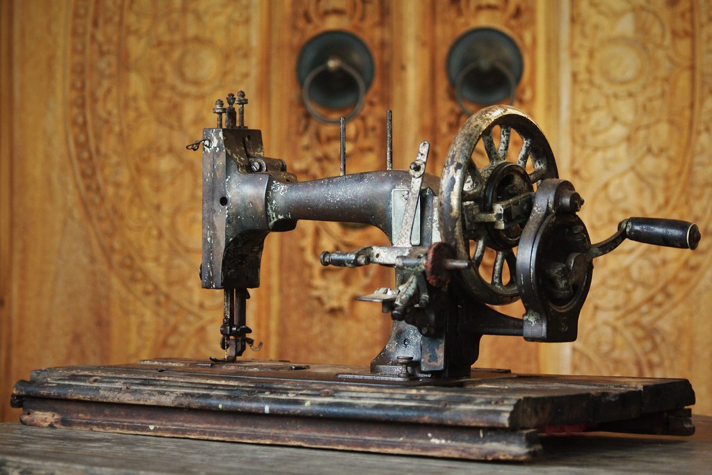 My Antique Sewing Machine