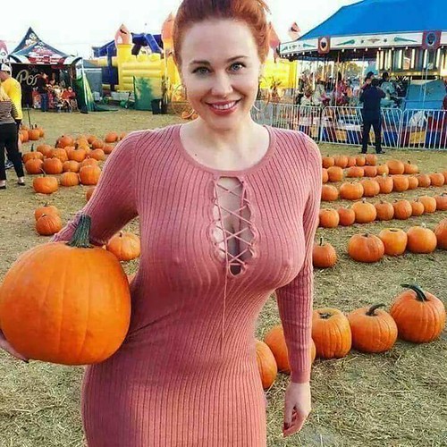I like this picture called “Maitland Ward!!” :)