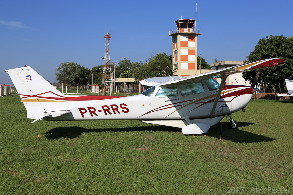 C172M (PR-RRS) | Cessna 172M Skyhawk PR-RRS (cn:17266622) Ae… | Flickr