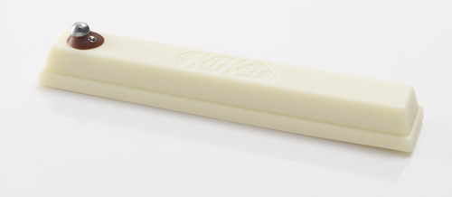 Rum Raisin (April Birthstone Diamond) photo by Nestlé Japan Flickr