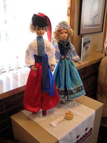 dolls northdakota dickinsonnd starkcountynd ukrainianculturalinstitutedickinsonnd