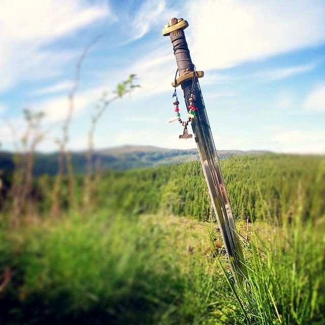 Sword in the ground. #sverd #sword #swordintheground