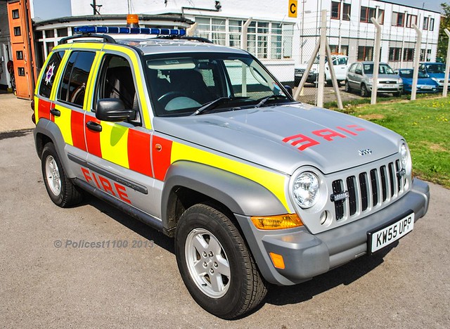 Cranfield Airport Fire & Rescue Jeep KW55 UPP