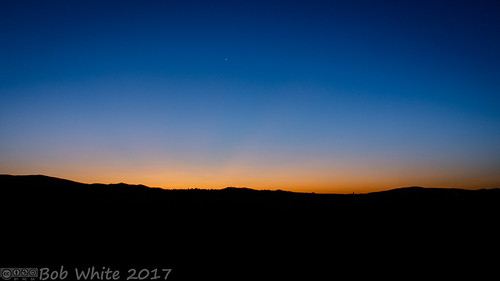 california norcal lassencounty susanville sunrise star glow morning commute